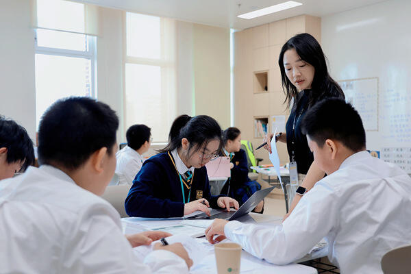 Grade 6 - 科学课,南通惠立学校